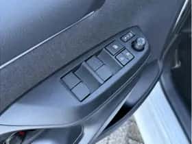 Toyota Yaris (2025) thumbnail 11
