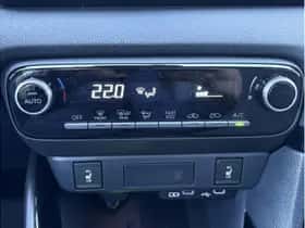 Toyota Yaris (2025) thumbnail 19
