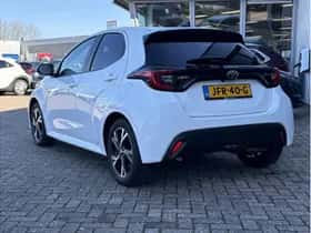 Toyota Yaris (2025) thumbnail 4