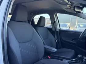 Toyota Yaris (2025) thumbnail 8