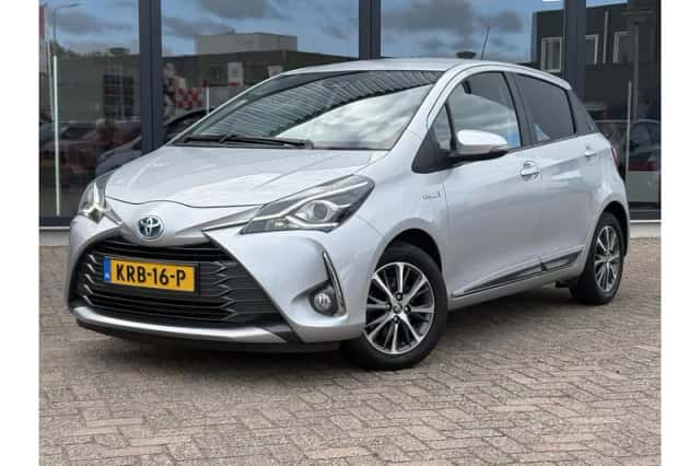 Toyota Yaris (2020) thumbnail 1
