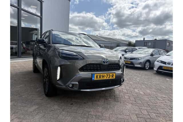 Toyota Yaris Cross (2023) thumbnail 3
