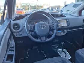 Toyota Yaris (2018) thumbnail 12