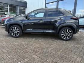 Toyota Yaris Cross (2024) thumbnail 3