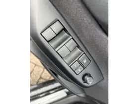Toyota Yaris (2024) thumbnail 15