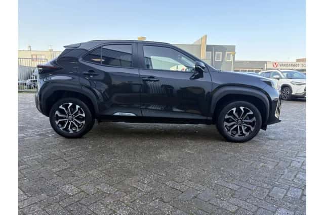 Toyota Yaris Cross (2025) thumbnail 6