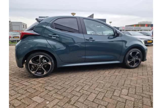 Toyota Yaris (2025) thumbnail 5