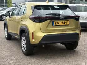 Toyota Yaris Cross (2023) thumbnail 4