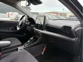 Toyota Yaris (2025) thumbnail 7