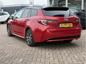 Toyota Corolla (2021) thumbnail 4