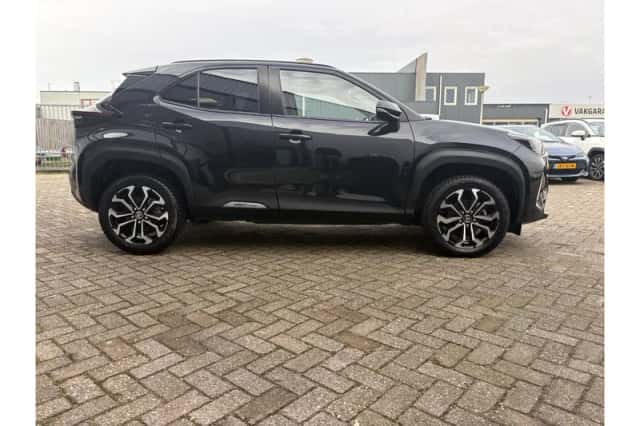 Toyota Yaris Cross (2023) thumbnail 5