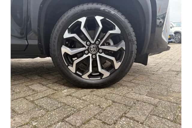 Toyota Yaris Cross (2023) thumbnail 6