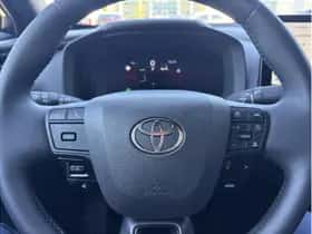 Toyota C-HR (2025) thumbnail 13