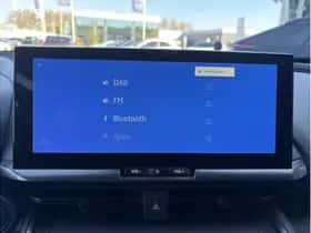 Toyota C-HR (2025) thumbnail 18