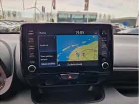 Toyota Yaris (2022) thumbnail 18