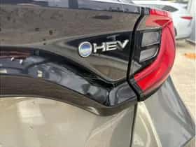 Toyota Yaris (2024) thumbnail 6