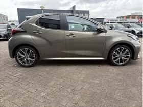 Toyota Yaris (2024) thumbnail 7