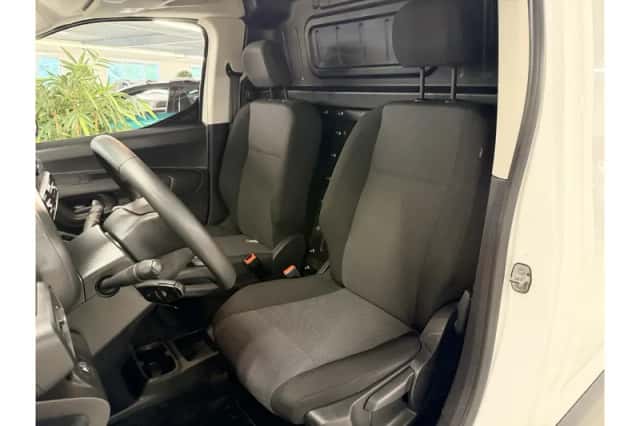 Toyota Proace (2022) thumbnail 3