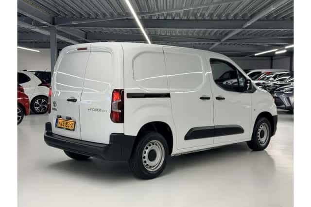 Toyota Proace (2022) thumbnail 4