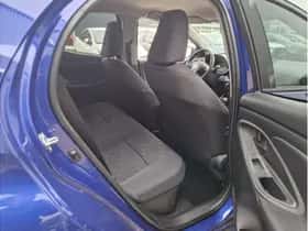 Toyota Yaris (2025) thumbnail 9