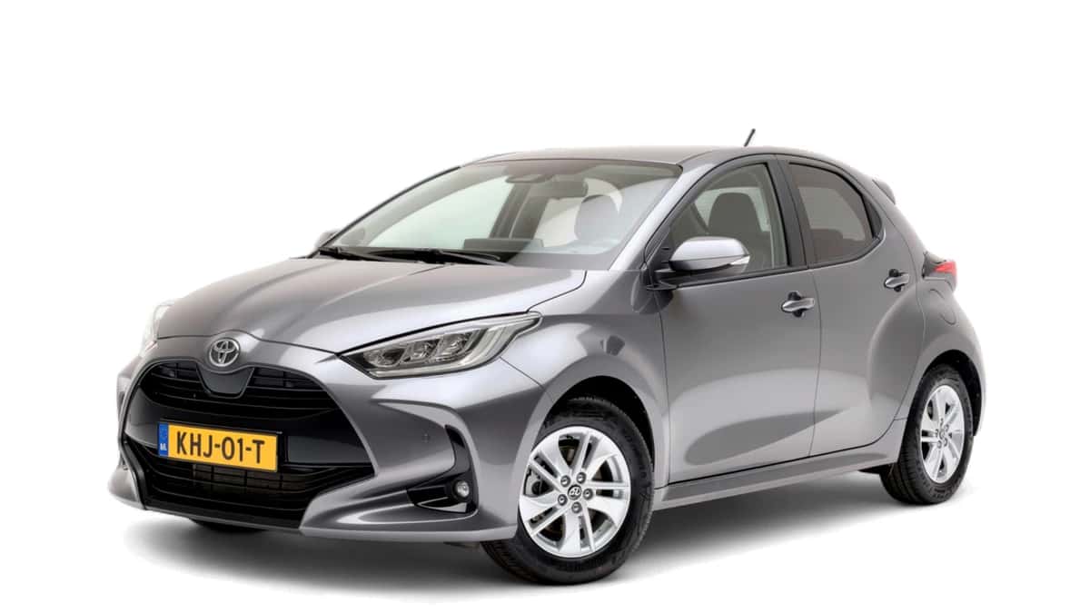 Toyota Yaris (2025) — foto 1