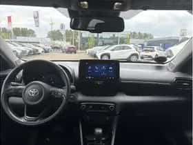 Toyota Yaris (2025) thumbnail 2