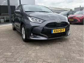 Toyota Yaris (2025) thumbnail 6