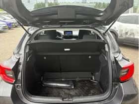 Toyota Yaris (2025) thumbnail 10