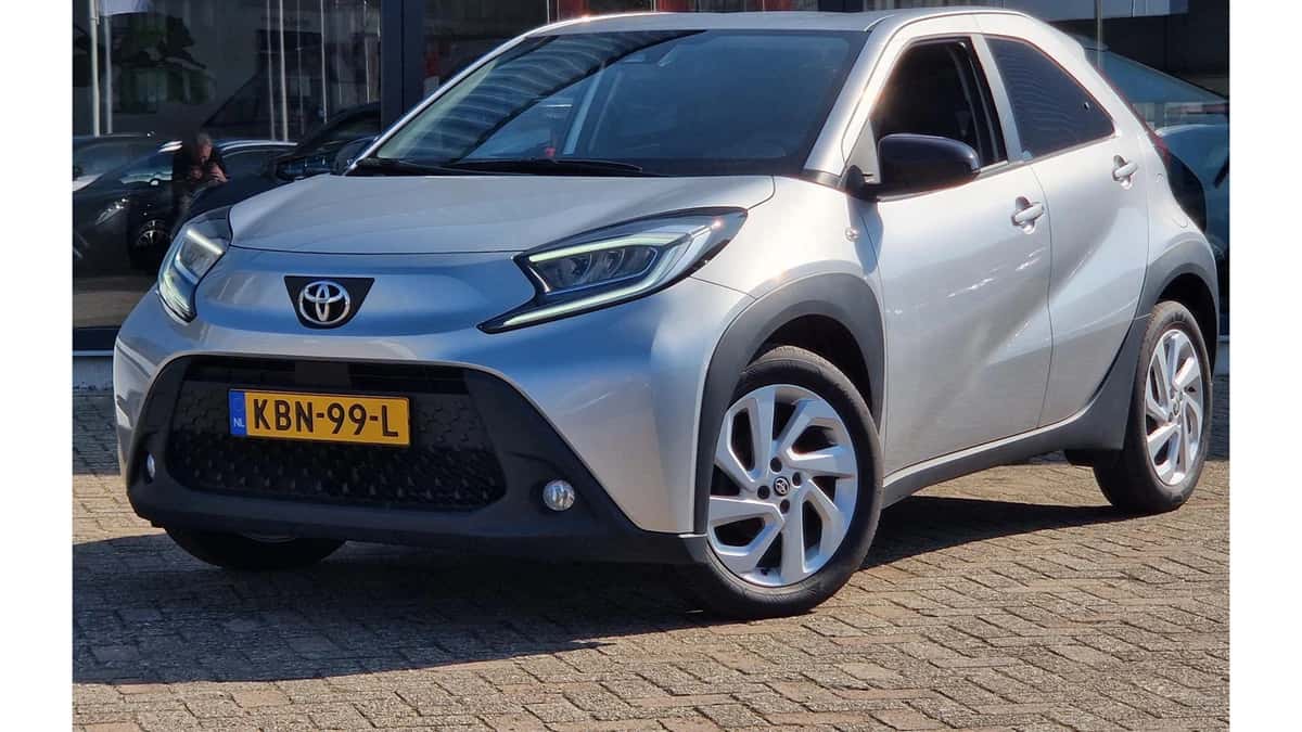 Toyota Aygo X (2022) — foto 1