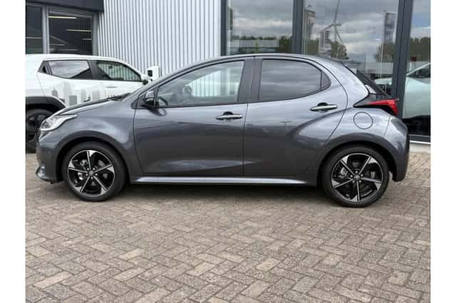 Toyota Yaris (2026) thumbnail 3