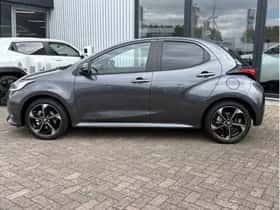 Toyota Yaris (2026) thumbnail 3