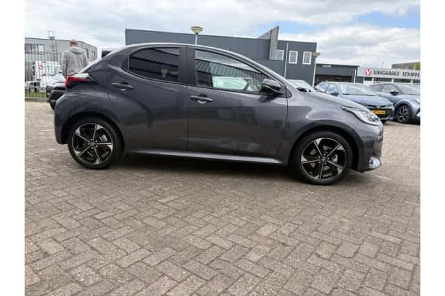 Toyota Yaris (2026) thumbnail 5