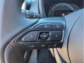 Toyota Aygo X (2024) thumbnail 12