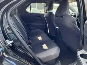 Toyota C-HR (2024) thumbnail 18