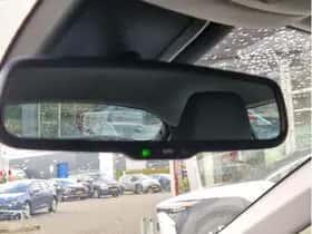 Toyota C-HR (2020) thumbnail 22