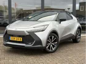 Toyota C-HR (2024) thumbnail 1