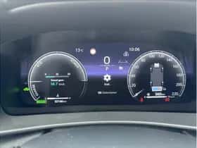 Toyota C-HR (2024) thumbnail 14