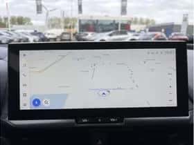 Toyota C-HR (2024) thumbnail 18