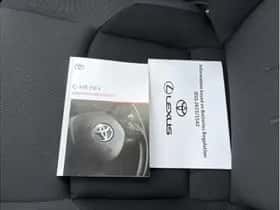 Toyota C-HR (2024) thumbnail 20
