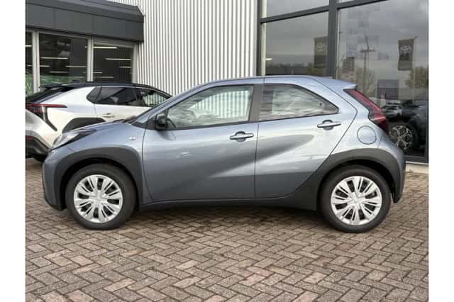 Toyota Aygo X (2025) thumbnail 3