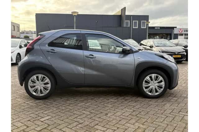 Toyota Aygo X (2025) thumbnail 5