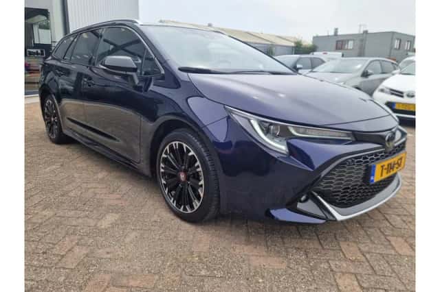 Toyota Corolla (2023) thumbnail 5