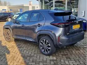 Toyota Yaris Cross (2025) thumbnail 3