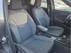 Toyota Yaris Cross (2025) thumbnail 6