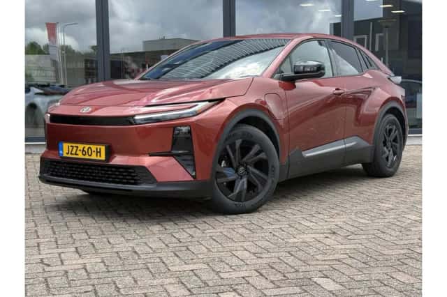 Toyota C-HR+ (2026) thumbnail 1