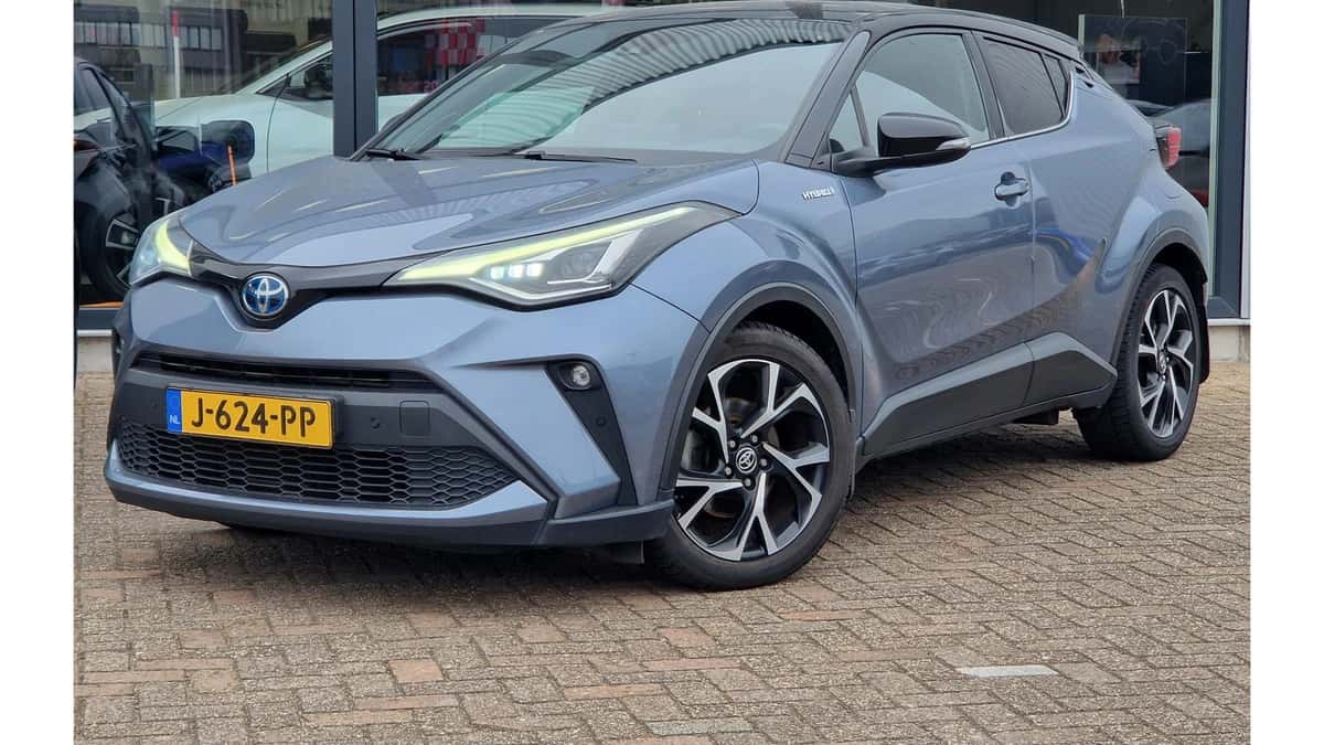Toyota C-HR (2020) — foto 1