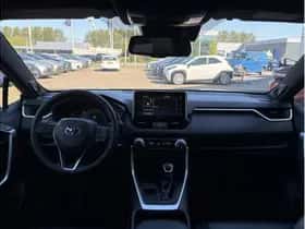 Toyota RAV4 (2019) thumbnail 2