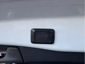 Toyota RAV4 (2019) thumbnail 15