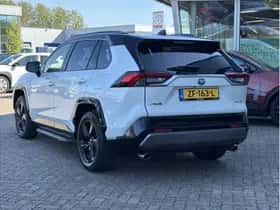 Toyota RAV4 (2019) thumbnail 4