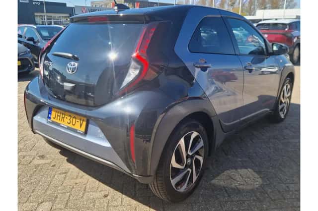 Toyota Aygo X (2025) thumbnail 4